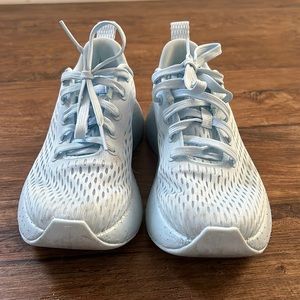 Women’s Nobull Project tennis shoes size 8